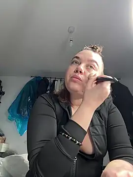 AvaHart online show from 02-20-26, 01:13