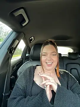 AvaHart online show from 12-22-25, 01:22