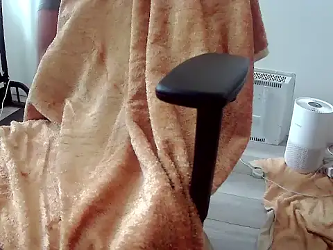 Batboy94 online show from 04-11-26, 01:15