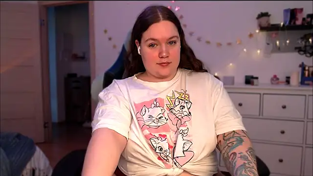 SummerTina online show from 01-17-25, 09:06