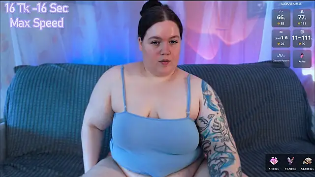 Snapshot of SummerTina chatting on 07-28-26, 11:17 SummerTina online show from 07-28-26, 11:17
