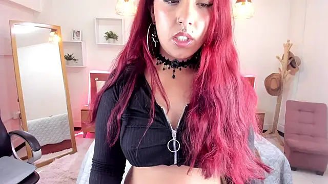 Cat  Moon   online show from 10-16-25, 07:33