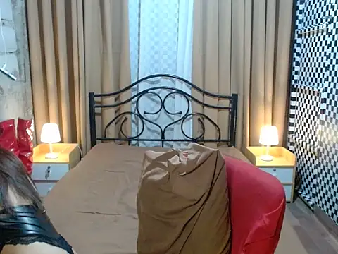 Snapshot of astraea_xxx chatting on 11-06-25, 10:52 astraea xxx online show from 11-06-25, 10:52