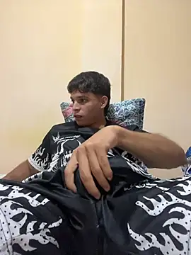 Michael black01 online show from 04-05-26, 07:53