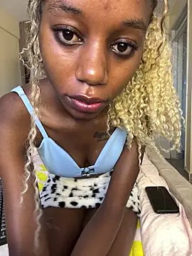 NyahHeat online show from 02-10-26, 05:28