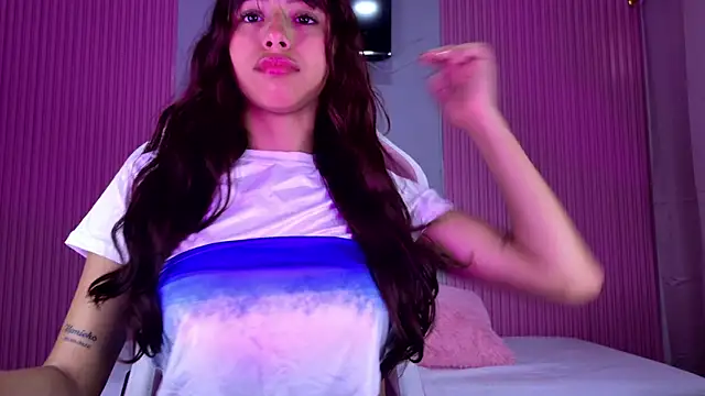 dafne17  online show from 11-29-25, 04:07