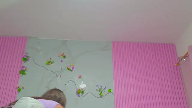 dafne17  online show from 03-27-26, 12:30