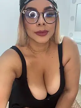 BBWCami  online show from 10-31-25, 12:51