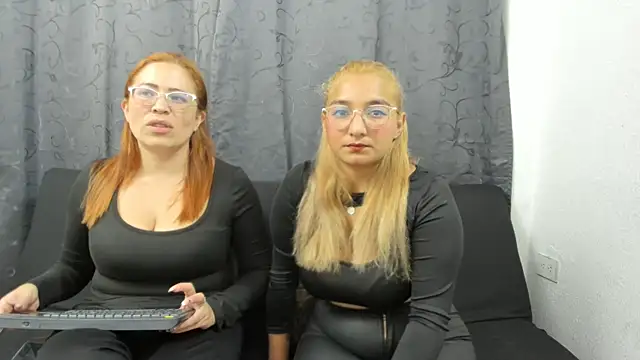 Snapshot of lesb_milf chatting on 02-10-25, 05:19 lesb milf online show from 02-10-25, 05:19