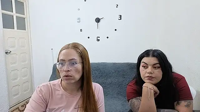 lesb milf online show from 07-13-26, 10:42