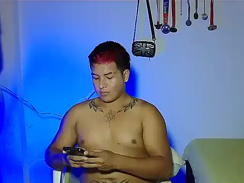 Snapshot of joel_carter chatting on 12-02-25, 02:19 joel carter online show from 12-02-25, 02:19