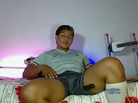 Snapshot of joel_carter chatting on 04-09-26, 12:33 joel carter online show from 04-09-26, 12:33