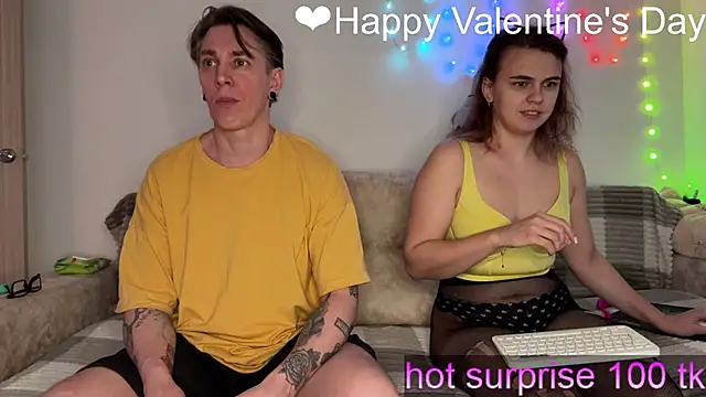 Snapshot of live_sexy chatting on 02-15-26, 10:03 live sexy online show from 02-15-26, 10:03