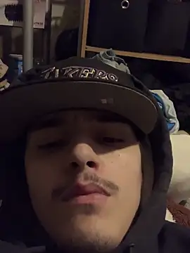 CarmeloA online show from 10-14-25, 04:51