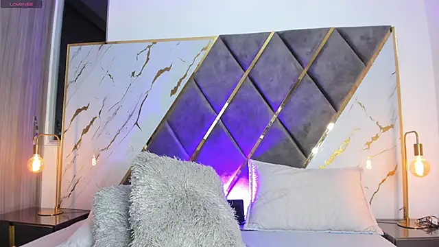 sarayofficial online show from 04-28-26, 02:27