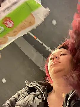 Zoe fire online show from 10-24-25, 12:15