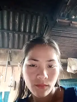 Lyssa-a online show from 11-04-25, 06:39