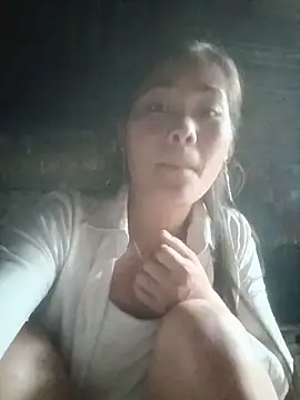 Lyssa-a online show from 06-30-26, 06:57