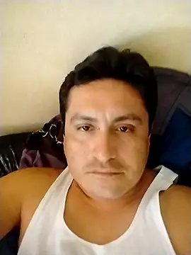 checheludo23 online show from 06-01-26, 03:00
