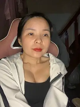 Listen-ly online show from 11-29-25, 03:56