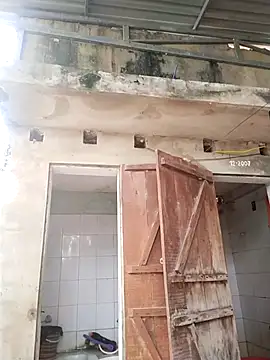 Listen-ly online show from 12-16-25, 06:17