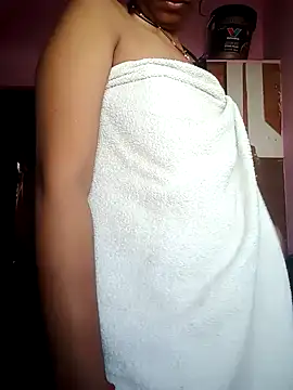 Juhi512 online show from 11-08-25, 04:27