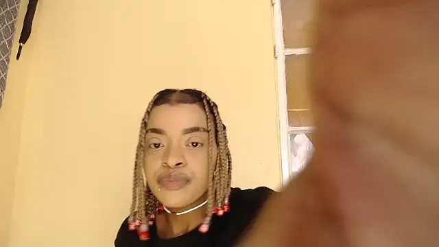 fifiqueen25 online show from 12-02-25, 01:13