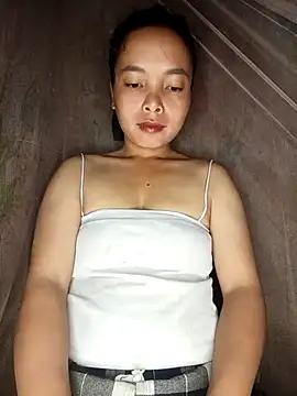 Nguyet2k4 online show from 11-01-25, 02:51