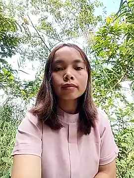 Nguyet2k4 online show from 12-22-25, 04:56