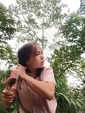 Nguyet2k4 online show from 12-23-25, 12:54