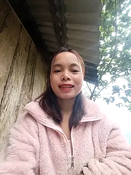 Nguyet2k4 online show from 01-17-26, 12:37