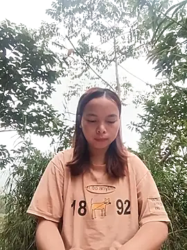 Nguyet2k4 online show from 02-27-26, 11:37