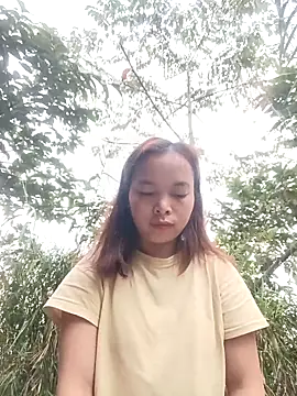 Nguyet2k4 online show from 02-22-26, 12:02