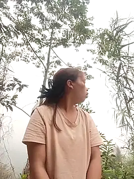 Nguyet2k4 online show from 03-28-26, 11:50