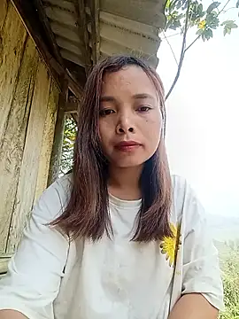 Nguyet2k4 online show from 04-07-26, 04:36