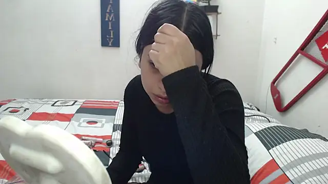 Snapshot of Lya_Hall_ chatting on 02-19-26, 08:28 Lya Hall online show from 02-19-26, 08:28