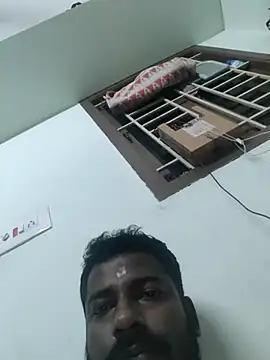 Vickyins480000 online show from 01-12-26, 04:03