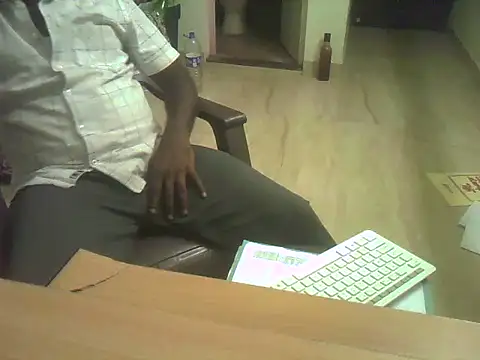 Vickyins480000 online show from 01-08-26, 04:35