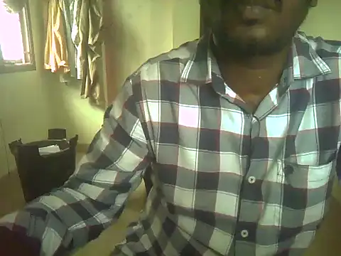 Vickyins480000 online show from 10-28-25, 08:35