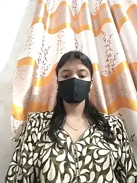 Snapshot of Jaya-Ray chatting on 07-21-26, 04:36 Jaya-Ray online show from 07-21-26, 04:36