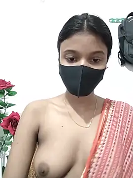 Snapshot of Jaya-Ray chatting on 06-18-26, 05:39 Jaya-Ray online show from 06-18-26, 05:39