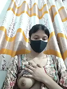Snapshot of Jaya-Ray chatting on 07-20-26, 06:10 Jaya-Ray online show from 07-20-26, 06:10