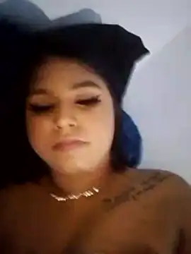 angie hott online show from 12-14-25, 09:42