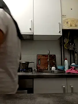 Snapshot of ReneeVoss chatting on 02-06-26, 02:51 ReneeVoss online show from 02-06-26, 02:51