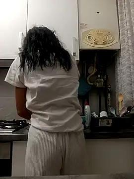 Snapshot of ReneeVoss chatting on 02-05-26, 03:24 ReneeVoss online show from 02-05-26, 03:24