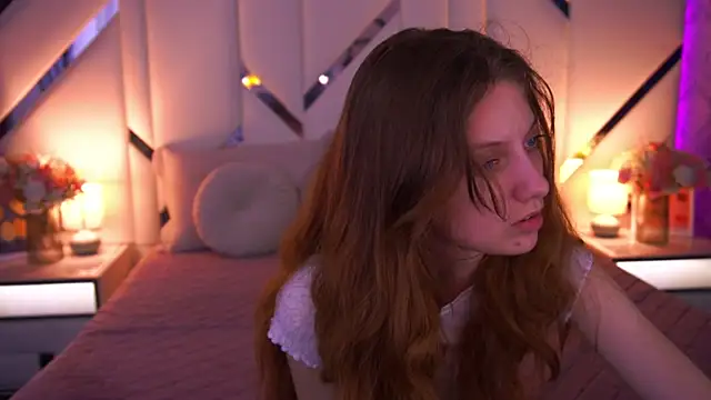 CuteeFoxy online show from 03-25-26, 01:32