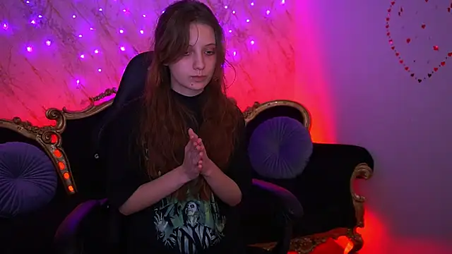 Snapshot of CuteeFoxy chatting on 02-28-26, 02:39 CuteeFoxy online show from 02-28-26, 02:39