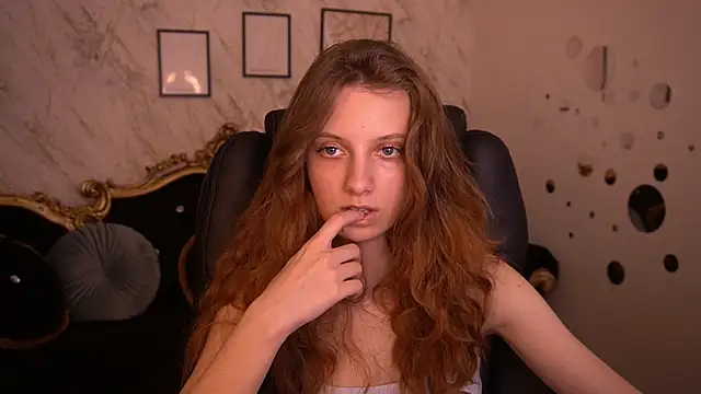 CuteeFoxy online show from 06-01-26, 01:00