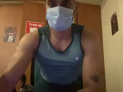 Snapshot of Thenattyguy chatting on 10-14-25, 09:58 Thenattyguy online show from 10-14-25, 09:58