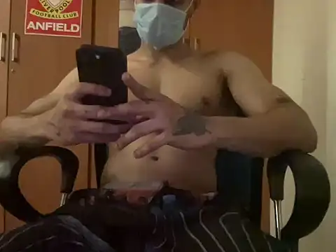 Snapshot of Thenattyguy chatting on 10-18-25, 08:11 Thenattyguy online show from 10-18-25, 08:11